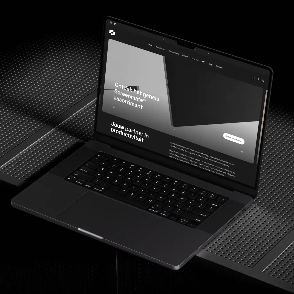 De webshop van Screenmate op een laptop